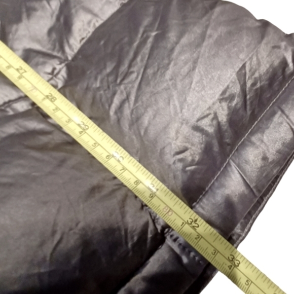 ANDREW Marc Packable Premium Down Jacket - Picture 15 of 15